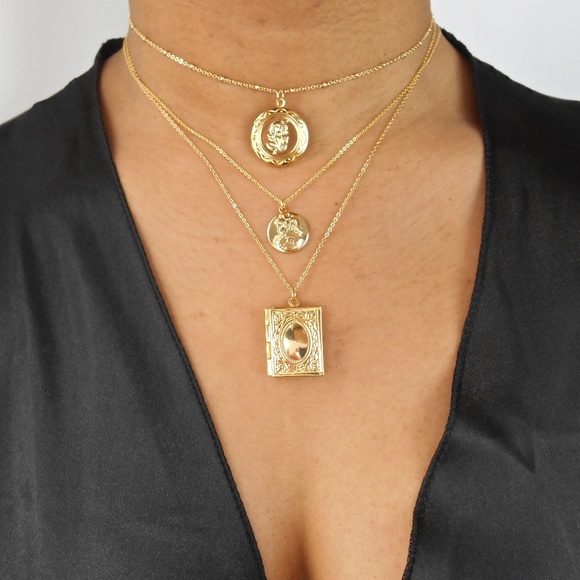 ✨VIP LIST✨ - Picture 3 of 8